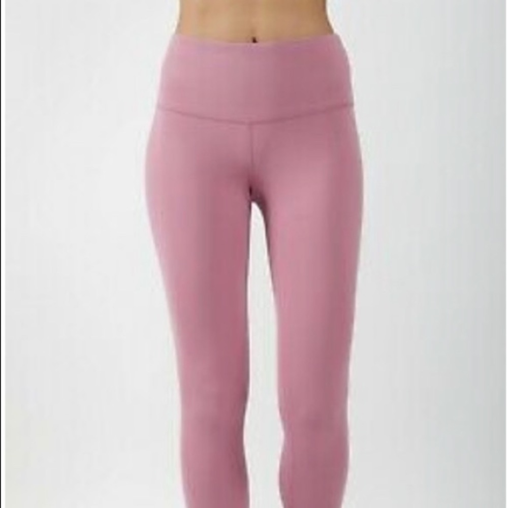 Yogalicious High Waisted Cropped Leggings Orchid Haze